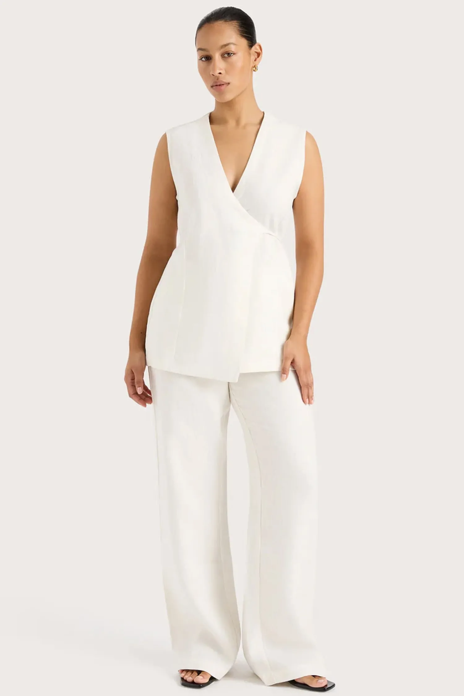Fashion FAITHFULL THE BRAND LULEA WRAP VEST White