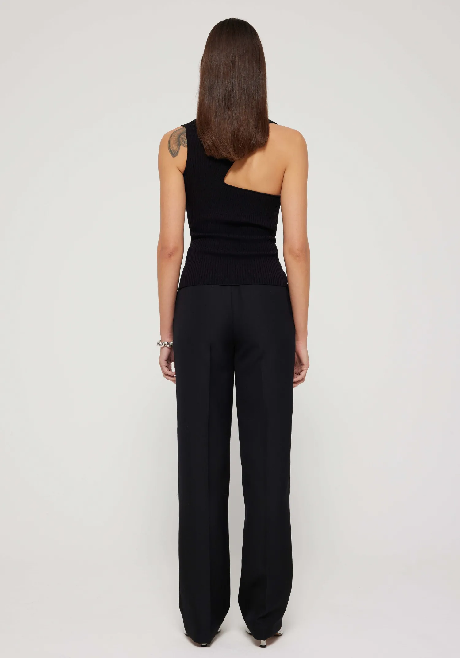 Fashion RÓHE SLANTED NECKLINE TANKTOP